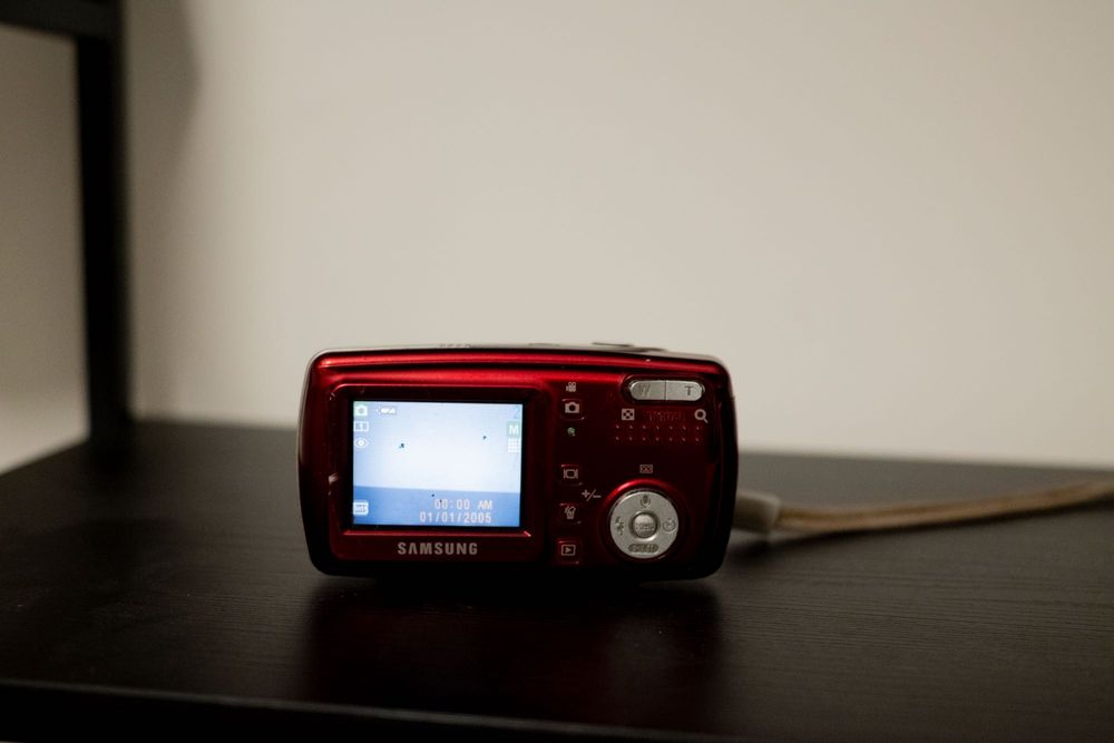 Samsung Digimax A402 - Батерии 2хАА