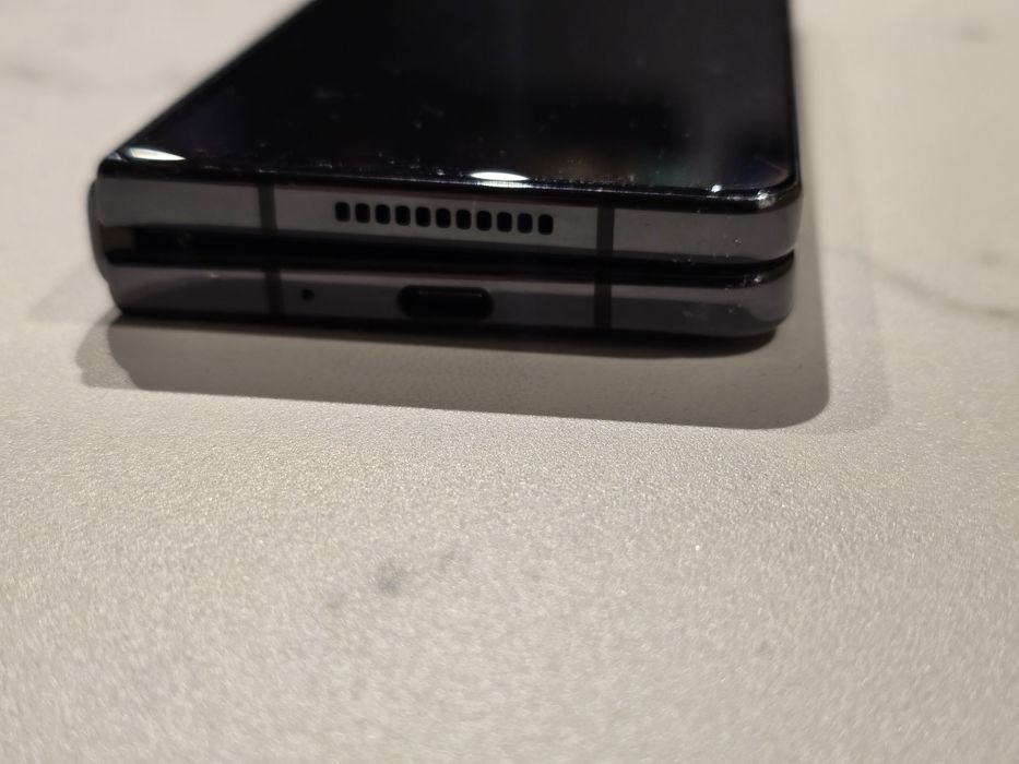 Samsung Galaxy Z Fold 4