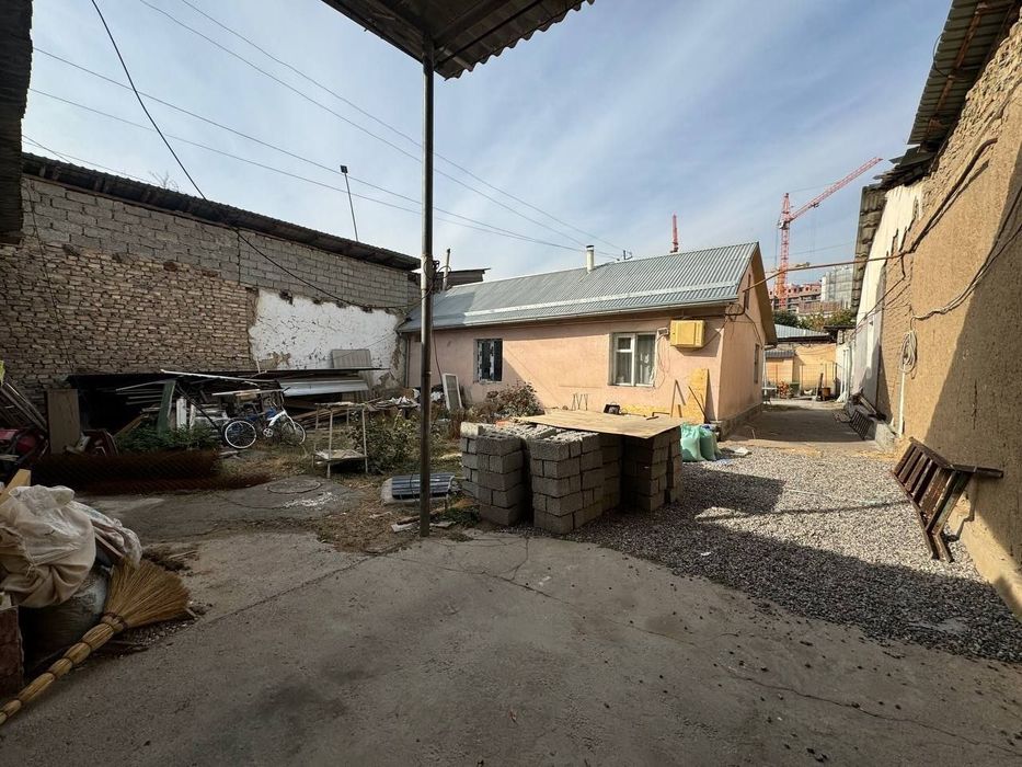 Яшнабадский район Ул. Мухтарашрафий ор. Ислом ота мечеть  участок 3.35