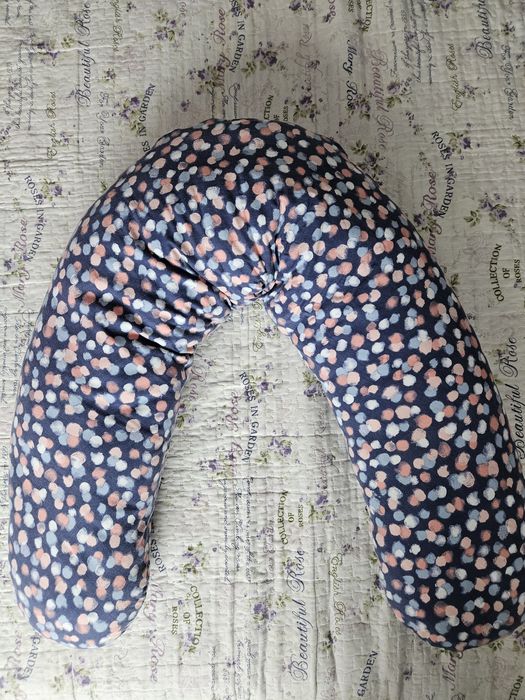 Възглавница за кърмене