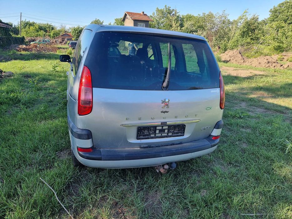 Пежо 807 2.2 дизел само на части