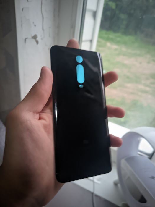 Задняя крышка на Mi 9t / Mi 9t pro