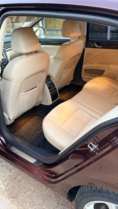 Skoda Superb 2l 170 cp 4200 euro