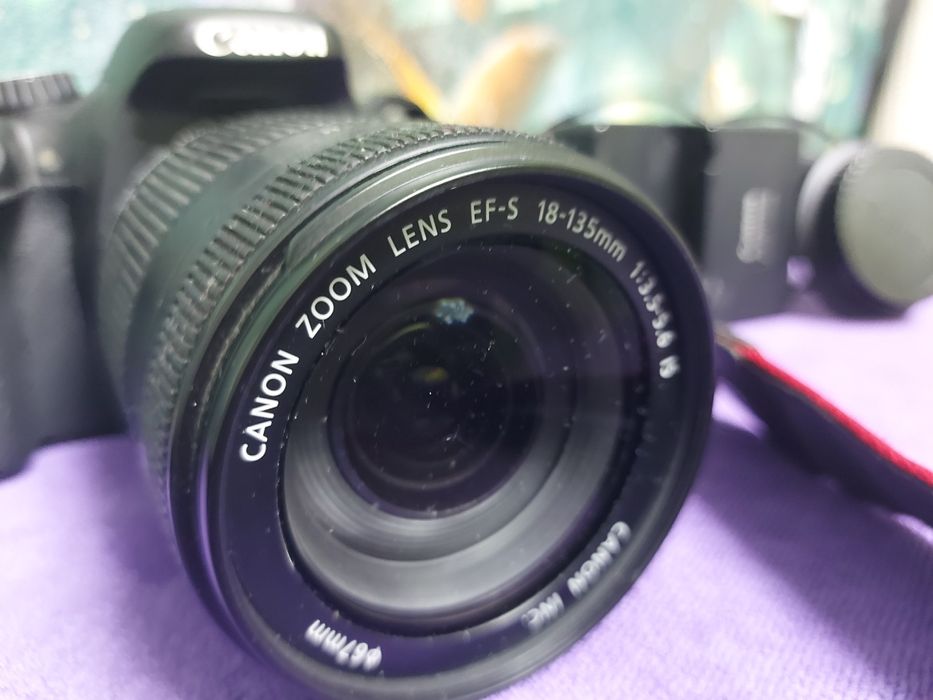 Цифровой фотоаппарат б/у