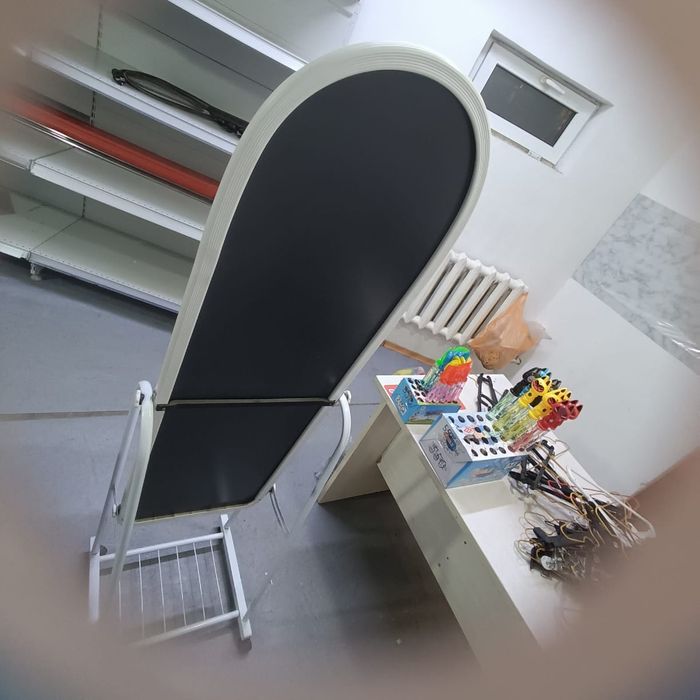 Зеркало в хорошем состоянии