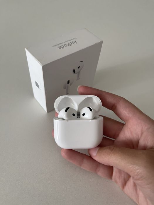 AirPods 4 air ANC