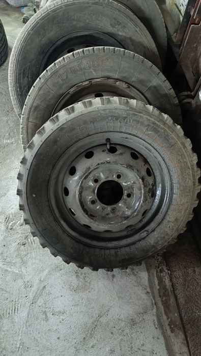 Нива, колёса б/у в сборе