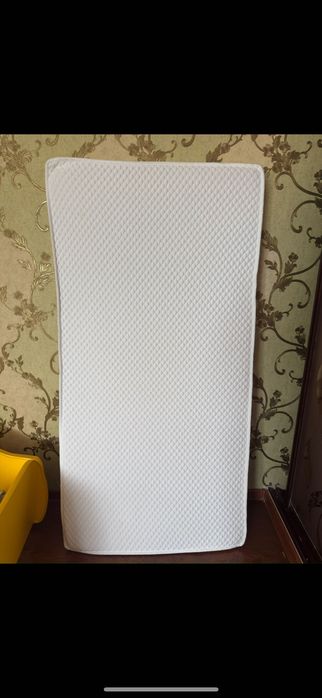 Машинка кровать с ортопедическим матрасом