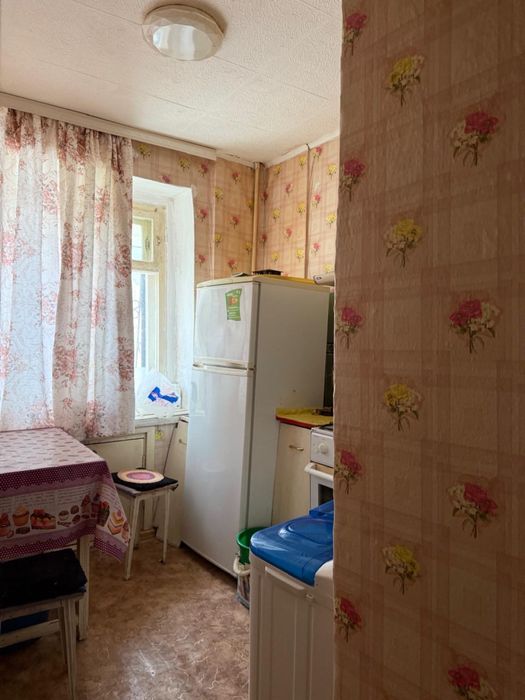 Продам малосемейку на кжби