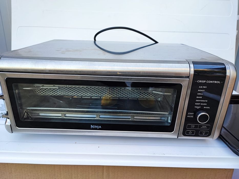 Mini cuptor 8 in 1 Ninja SP101EU, 2400W, Air Fry, Roast, Grill, Bake,