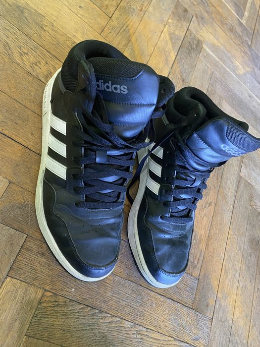 adidas Hoops 3.0 Mid