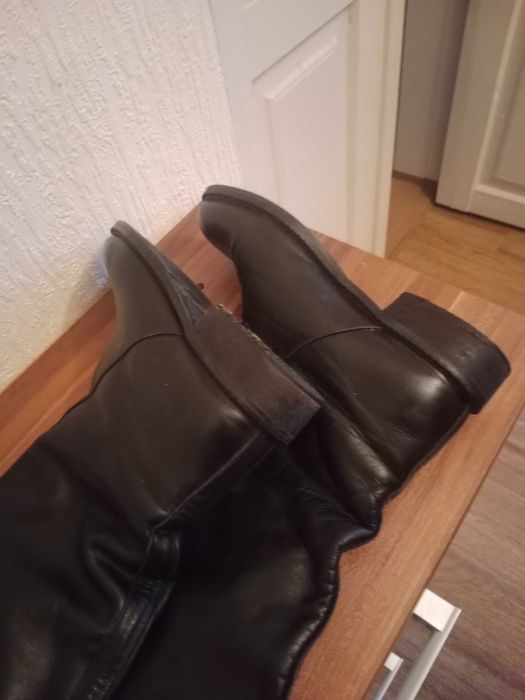 Продам женские сапожки