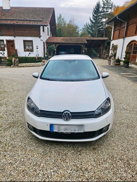 Vând  sau schimb Golf  6 Team ,2010.