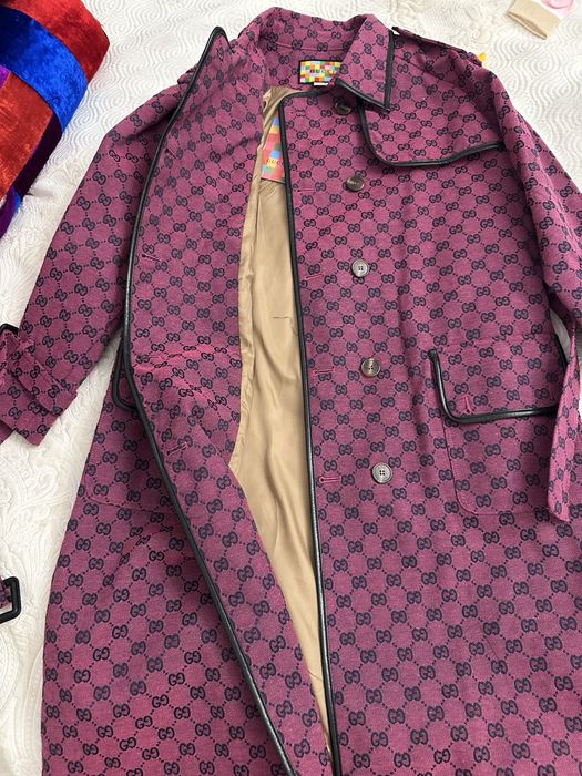 Продам тренч ,под гучи