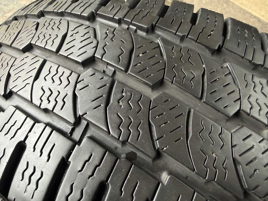 Anvelope Iarna 215/65 R15C - stoc depozit
