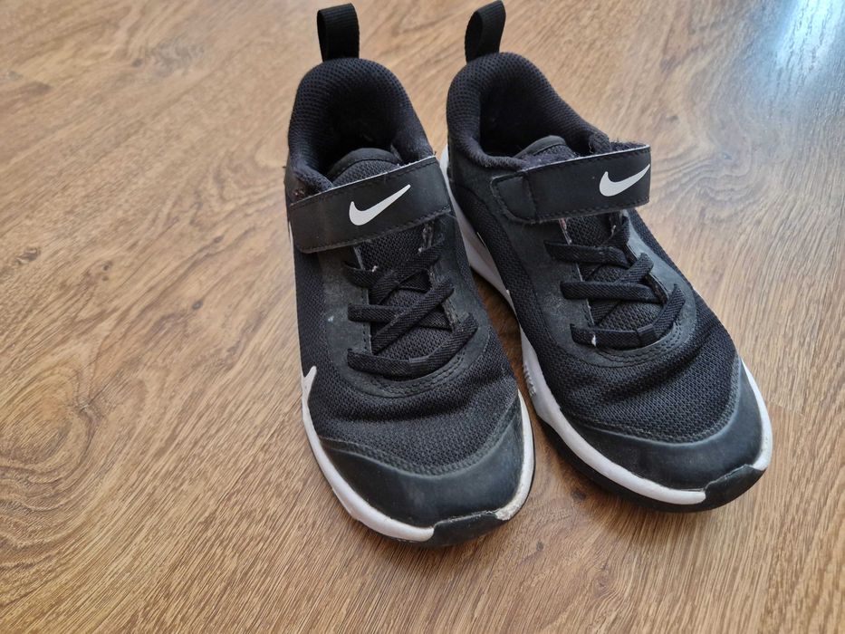 Маратонки Nike, размер 30