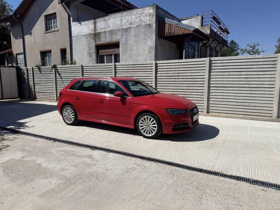 Audi A3 Hybrid  2015