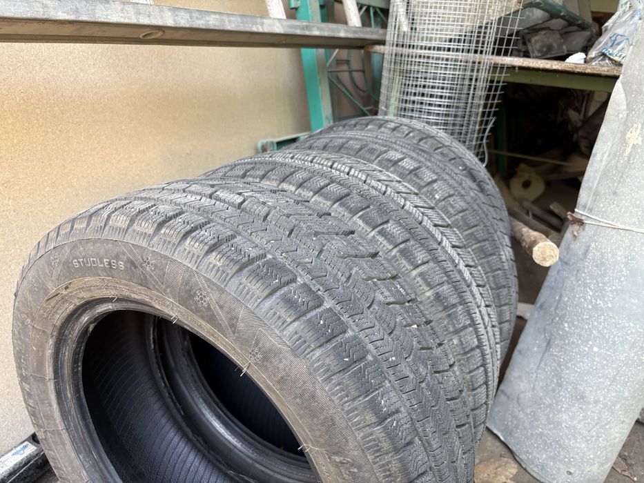 Продам шины срочно