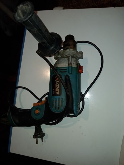 Дрель шурупаверт