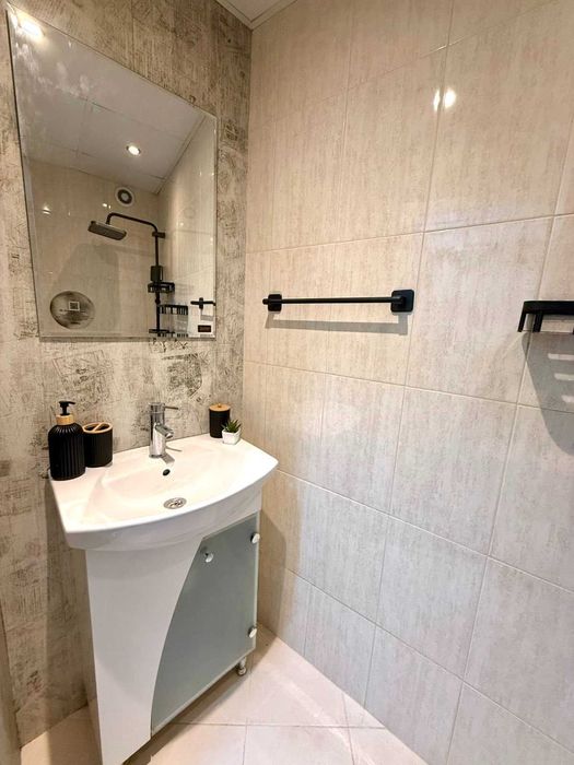 Продава се Четиристаен апартамент в Плевен, Идеален център - 129 кв.м за 708 €/кв.м - Снимка #9