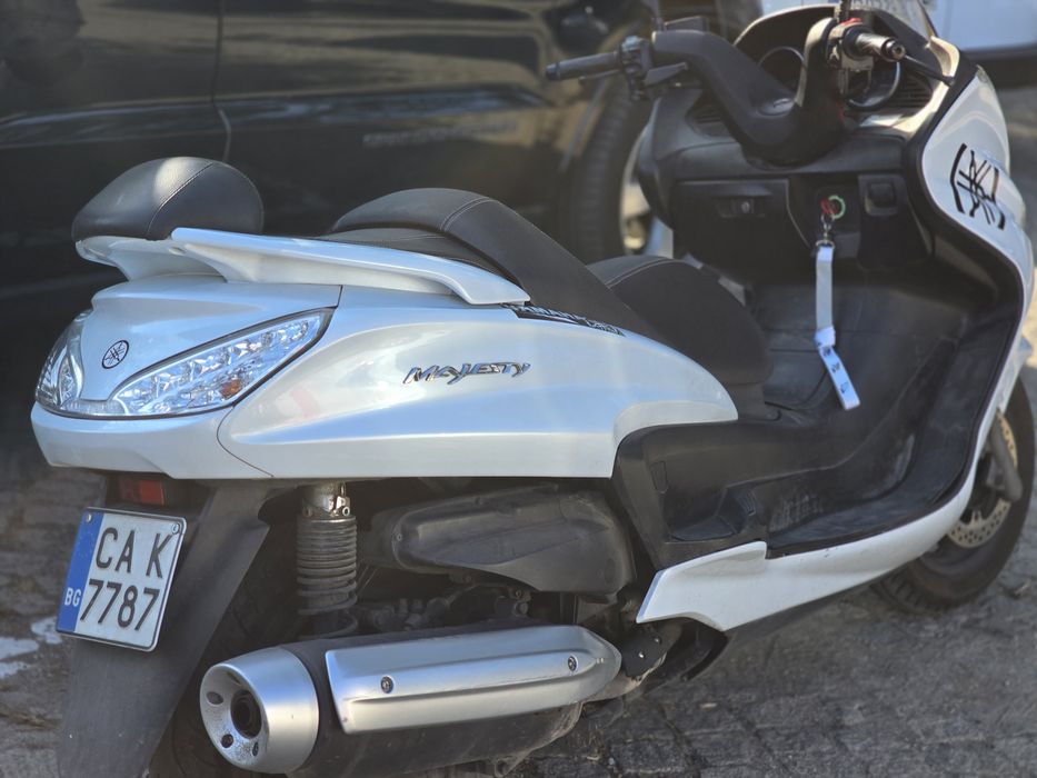 Yamaha majesty 400
