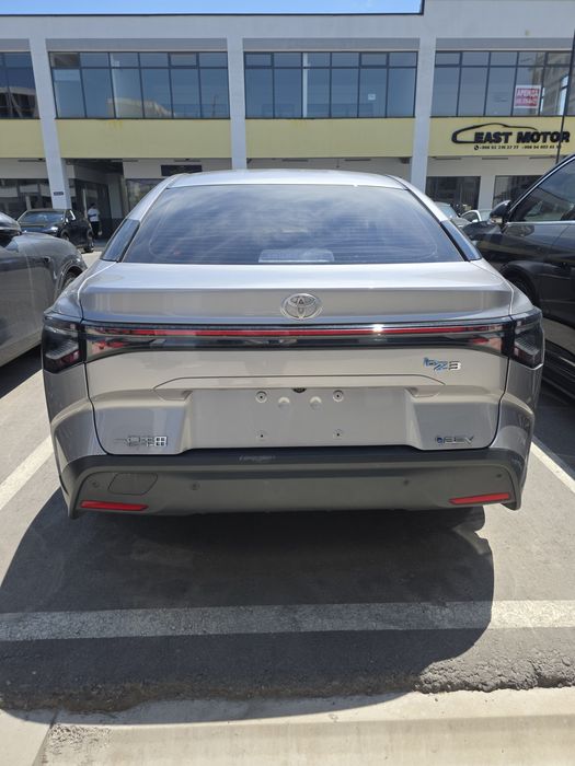 Toyota bz3 Long Range Premium FWD (616km)