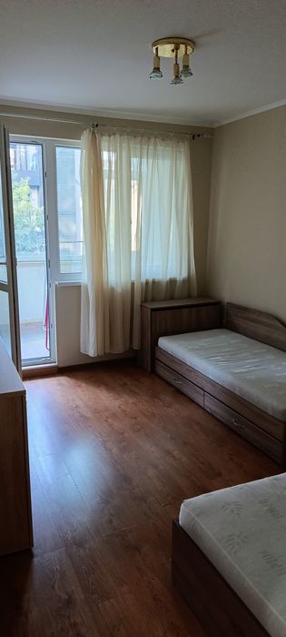 3 стаен ап. Топ Център, близо до училище Кирил и Методии