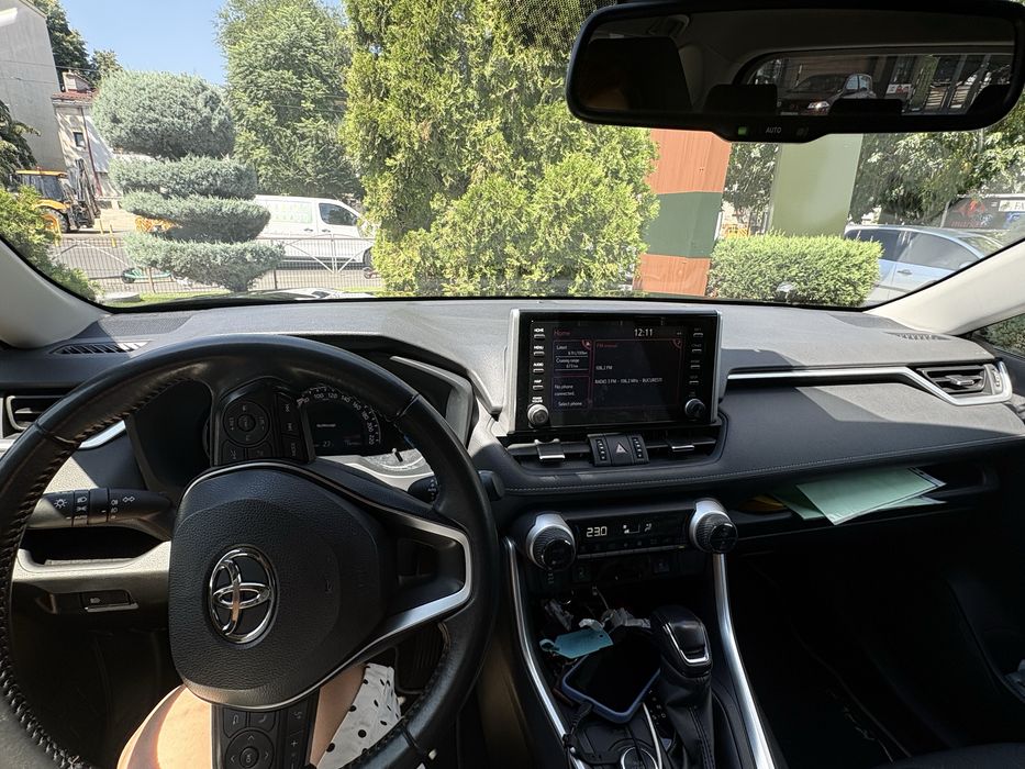 Toyota RAV4 Hybrid AWD 4x4 Dec. 2021 Prim Proprietar Istoric Toyota
