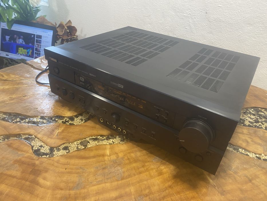 Statie / amplificator yamaha RX V620RDS