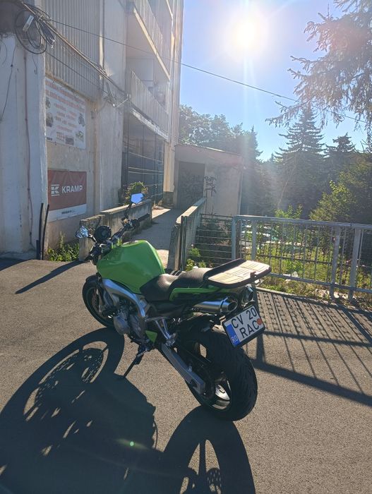 Yamaha FZ6 Naked