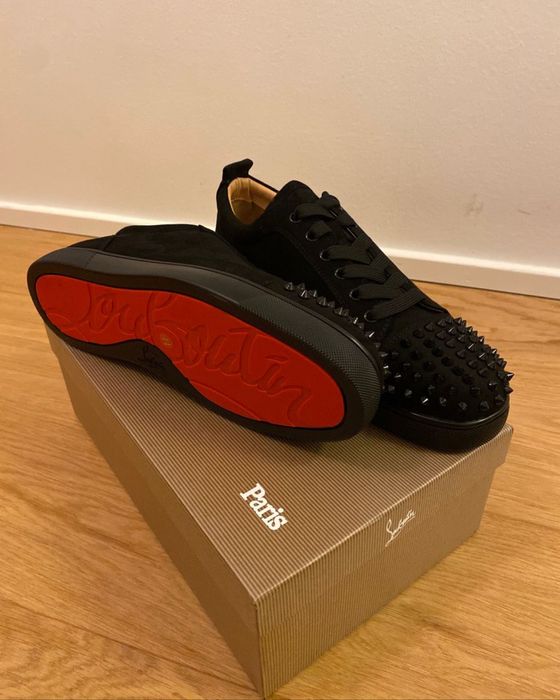 Christian Louboutin обувки