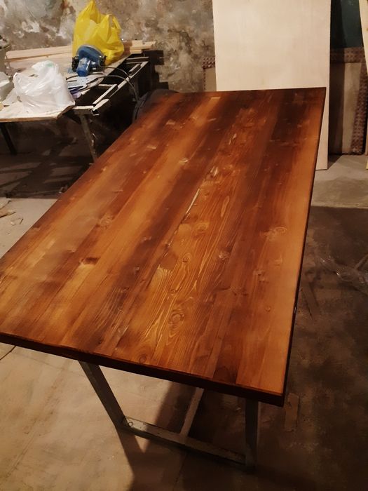 продам столы для кафе ресторанов кухни.