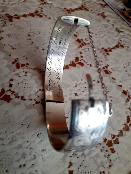 Vand brățara din argint 50g