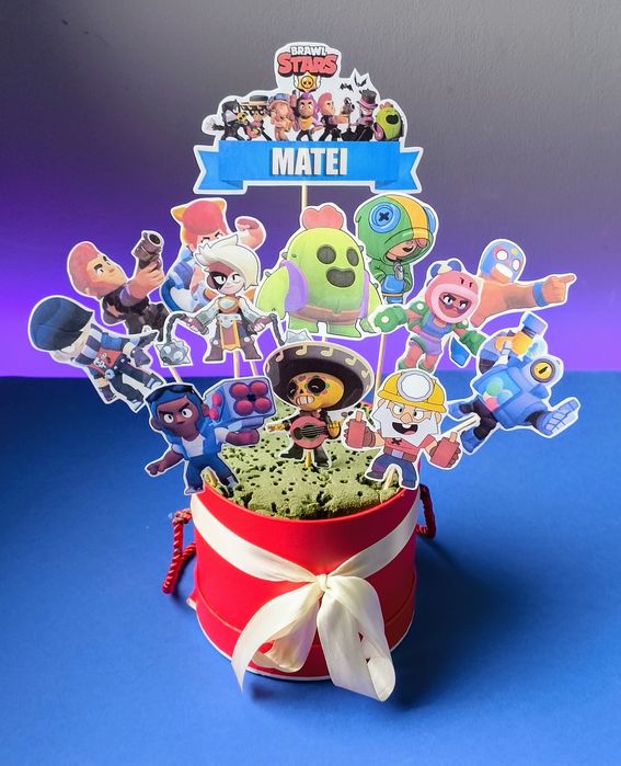 Toppere tort cu orice model doriti