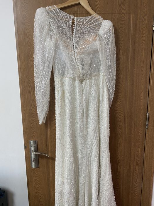 Rochie mireasa superba