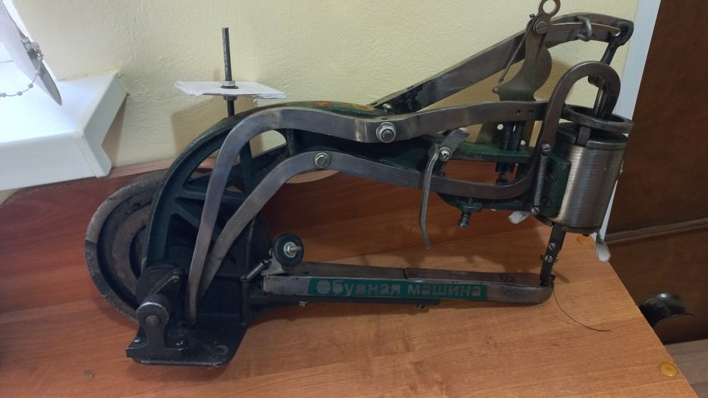 Сапожный машинкаға, версаль