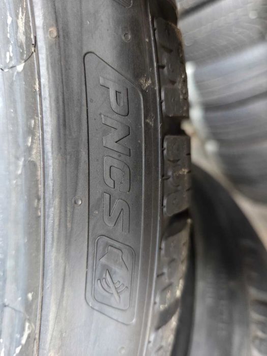 Гуми 285/30R20 101W M+S  Pirelli PZero Winter за RS6 дот 2019