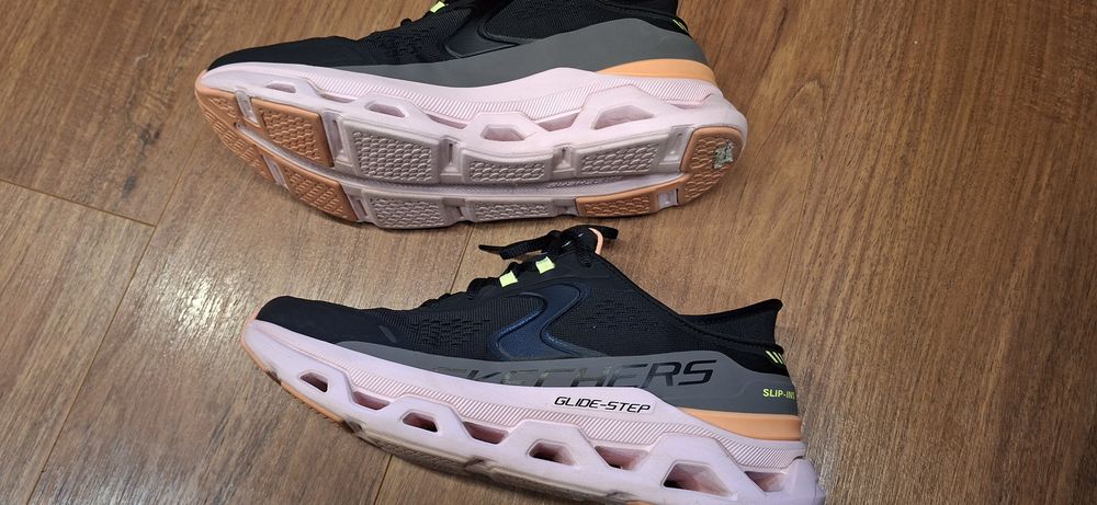 Skechers 41 номер уголемени