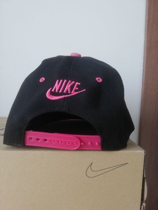 Nike Нова дамска шапка