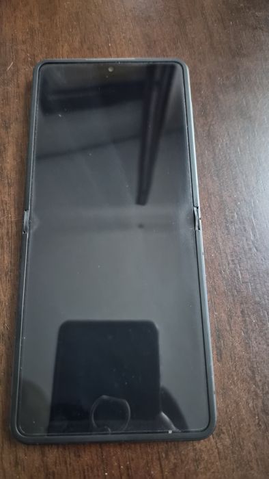 Samsung Galaxy Z Flip 7, Jetblack, 256 GB,  с гаранция!