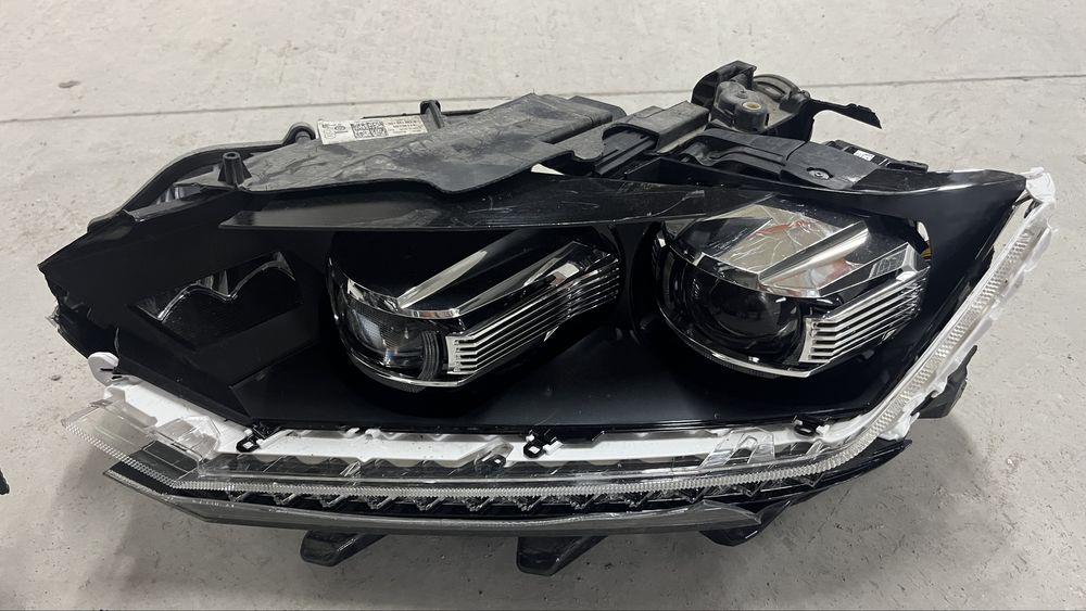 3G1941081G 3G1941082G VW Passast B8 LED матрични фарове за части