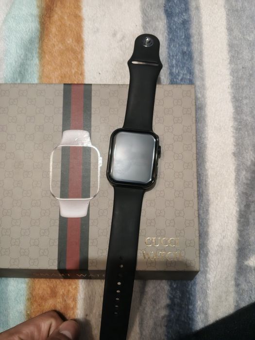 Смарт часы Gucci Watch
