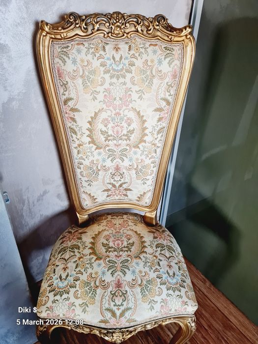 Антикварни трапезни  столове