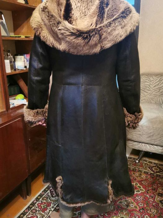 Женская дубленка с тосканой