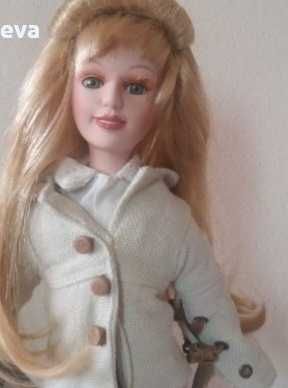 Декоративна кукла със стойка и палячо