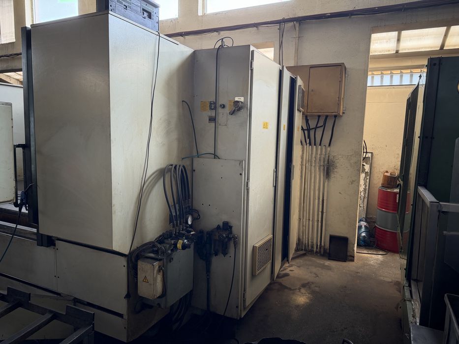 CHIRON FZ 22 L Vertical Machining Center