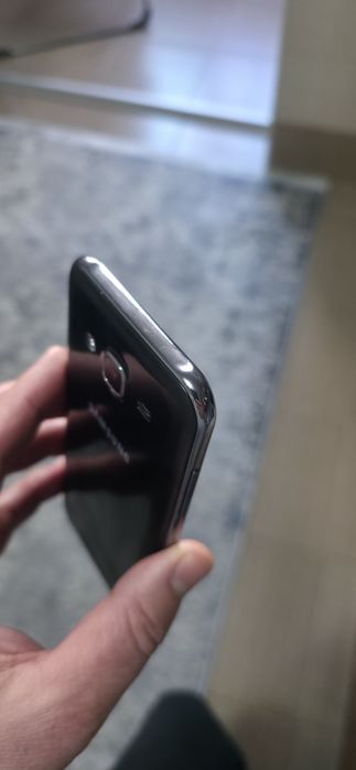 Samsung j5 2017  8gb