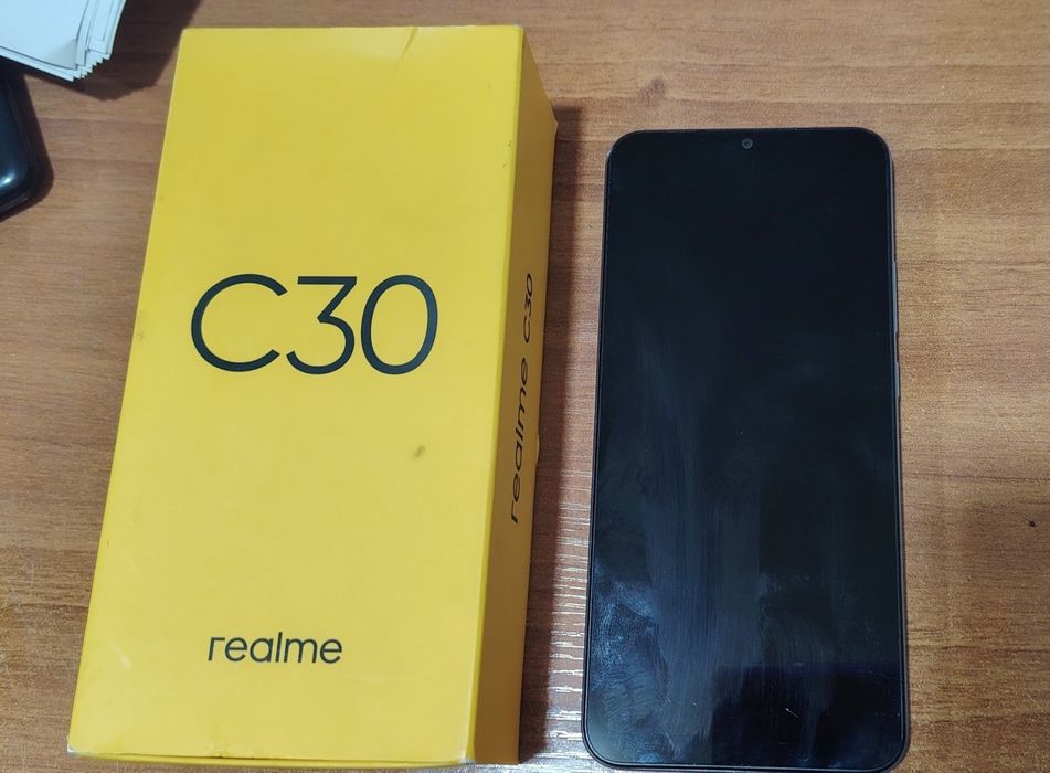 Smartfon Real me C30