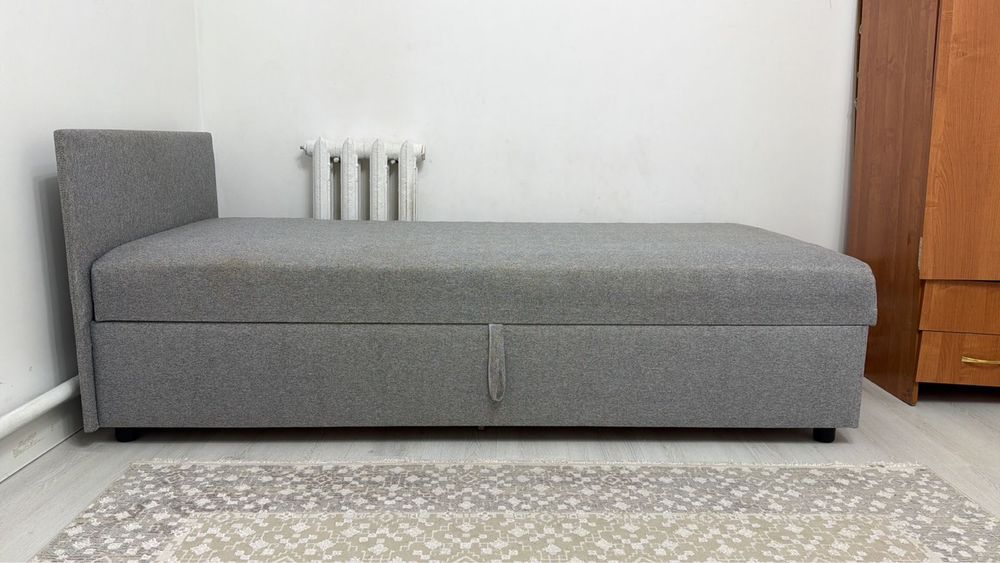 Продам диван в отличном состоянии