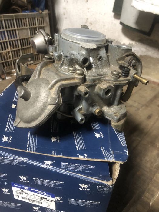 Продам продам продам карбюратор от гольфа 3